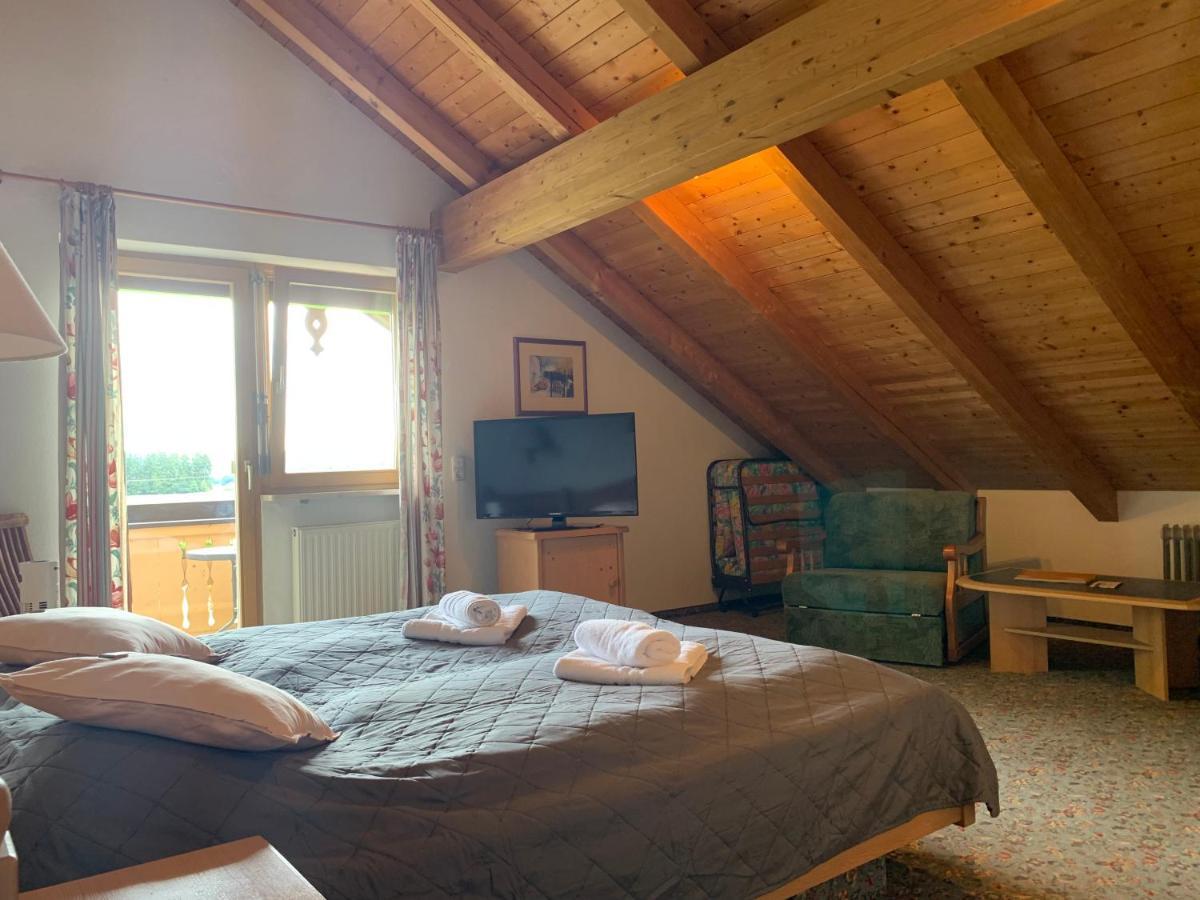 Gasthof Sonnenheim Saaldorf Buitenkant foto