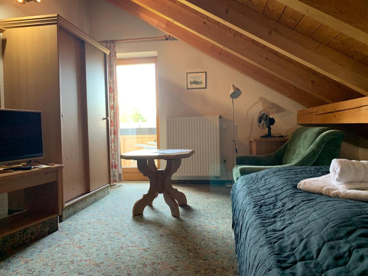Gasthof Sonnenheim Saaldorf Buitenkant foto